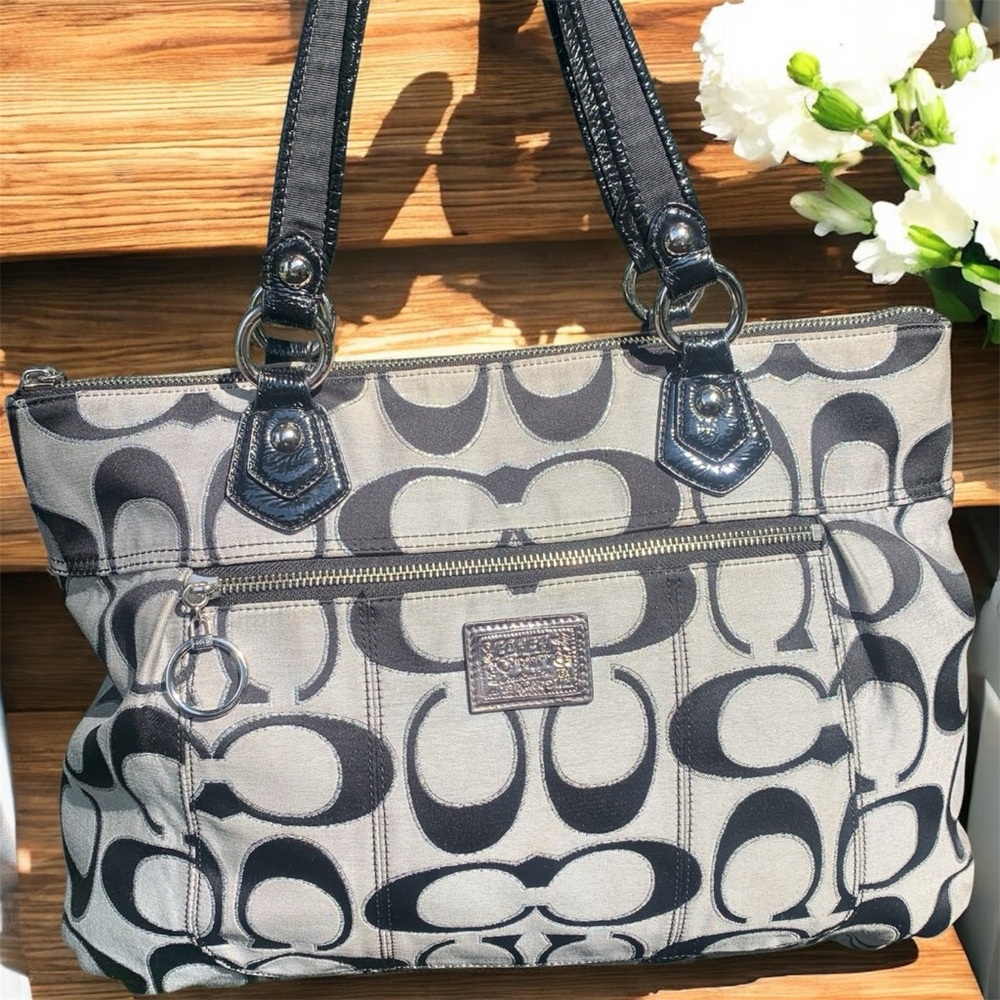 Coach Poppy Signature Glam Tote (17890)